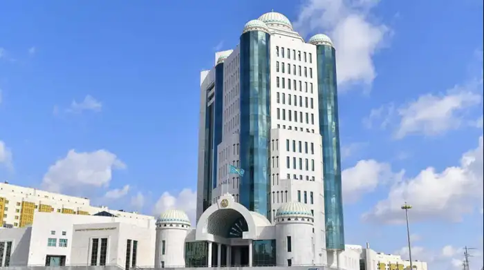 Парламент