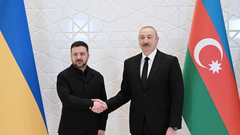 Зеленский предлагает Азербайджан для встречи с Путиным Атырау