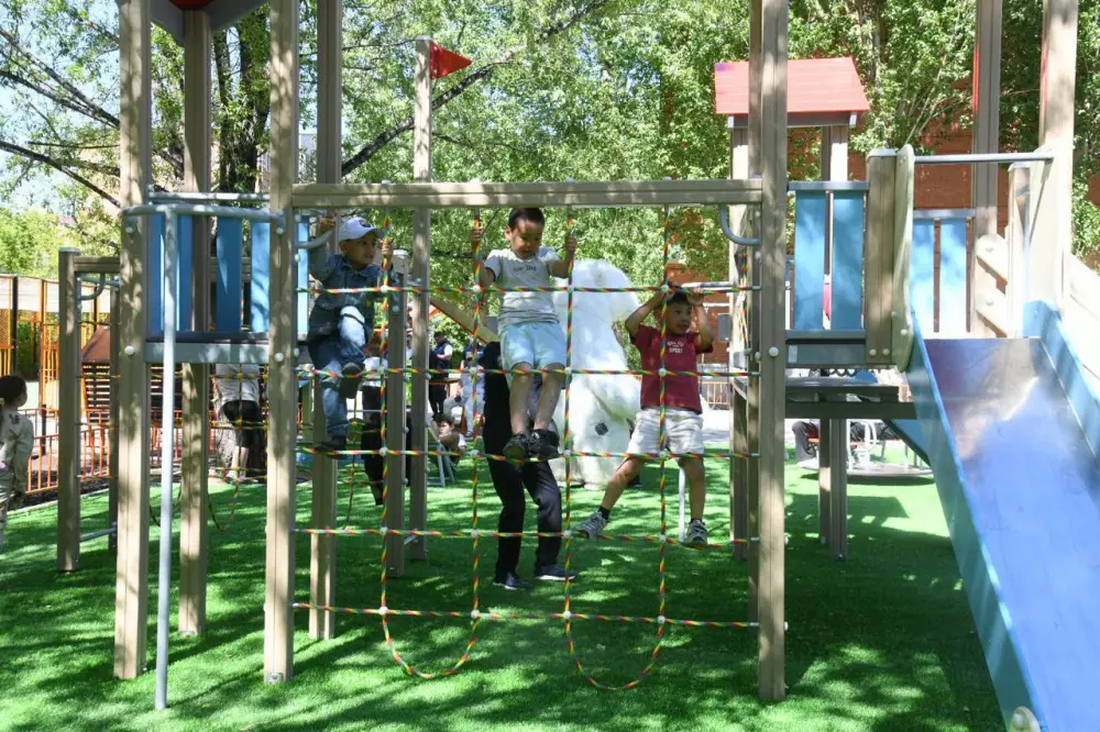 Современный двор с workout-зоной открыли в Алматинском районе Астаны (4)