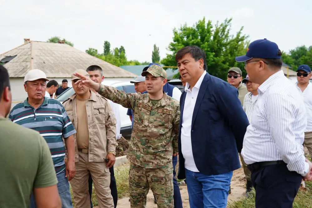 Туркестанская область: Дождевые потоки утихают, но бдительность остаётся на страже Атырау