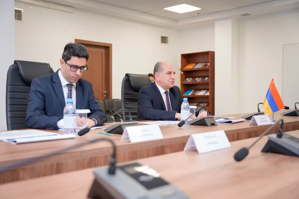 Казахстан и Армения намерены укреплять сотрудничество в сфере высшего образования и науки (4)