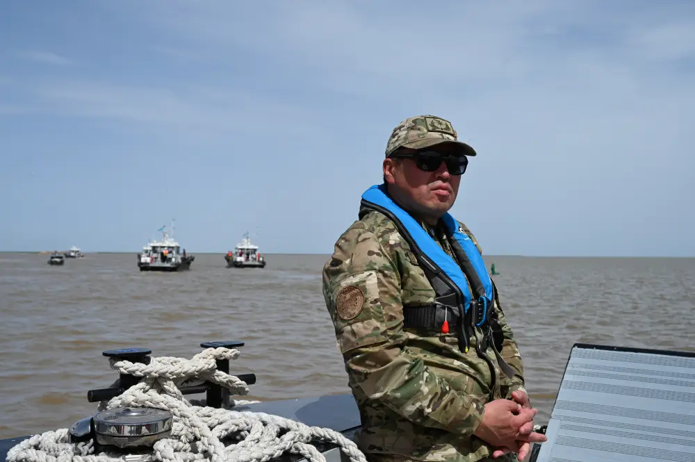 В казахстанском секторе Каспийского моря укрепляют аварийно-спасательную инфраструктуру (6)