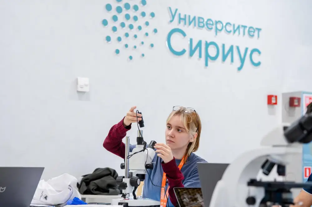 Казахстанские школьники: медали и исследования в биологии! Атырау