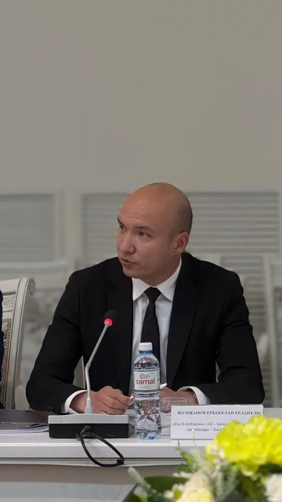 Ермек Кенжеханұлы встретился с населением Павлодарской области (10)