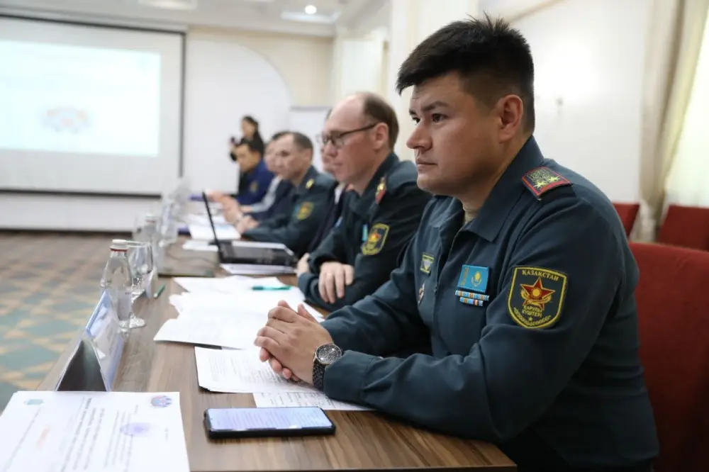 Обсуждение безопасности воинской службы: рекомендации для укрепления доверия общества к армии Атырау