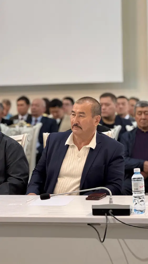 Ермек Кенжеханұлы встретился с населением Павлодарской области (2)