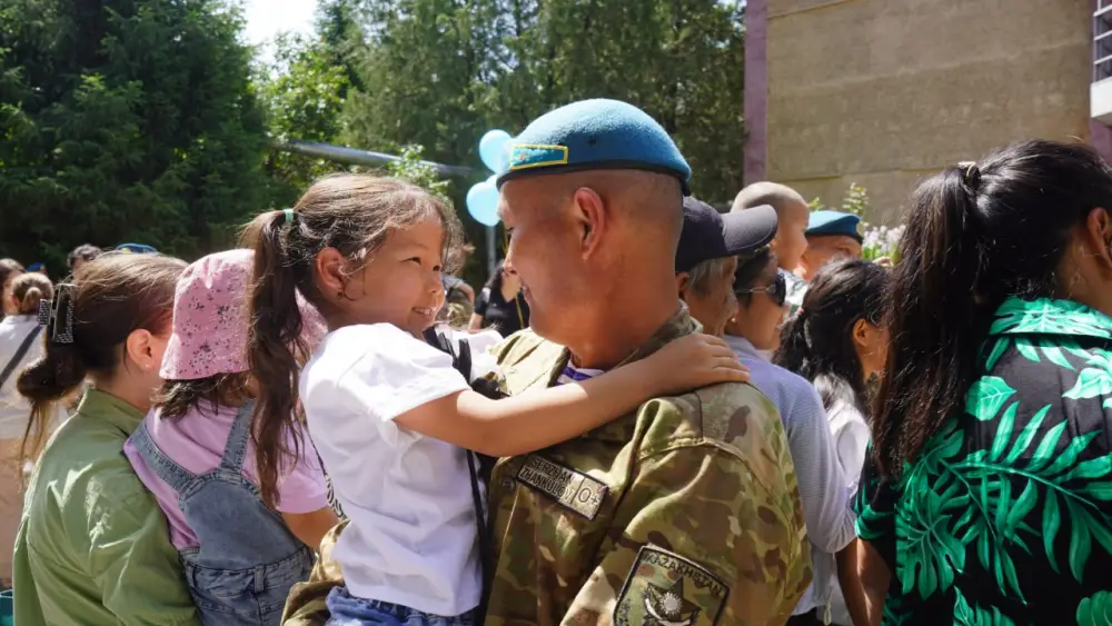 В Алматы проводили третий состав миротворцев на Голанские высоты (7)