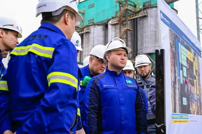 Глава КМГ провел инспекцию ключевых проектов на Атырауском НПЗ: акцент на модернизацию и безопасность! Атырау