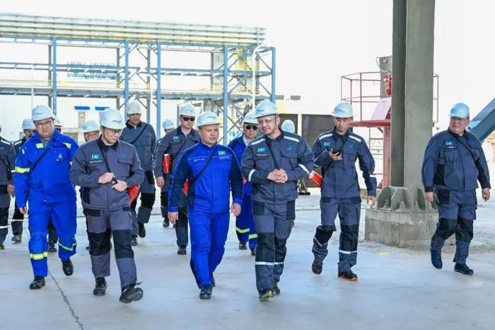 Глава КМГ провёл инспекцию газохимического комплекса KPI в Атырауской области: акцент на эффективность и безопасность производства Атырау