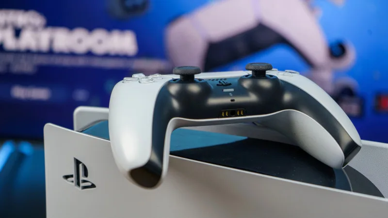 Sony выплатит миллиарды тенге игрокам PlayStation после антимонопольного иска в США, что может изменить рынок консольных игр. Атырау