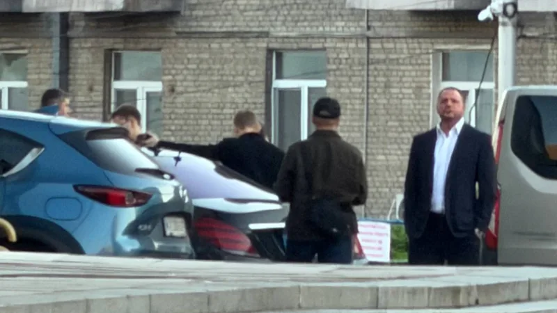 Коррупция в элитном строительстве: разоблачение схемы легализации 460 миллионов гривен поднимает вопросы о прозрачности власти и доверии общества к государственным институтам Атырау