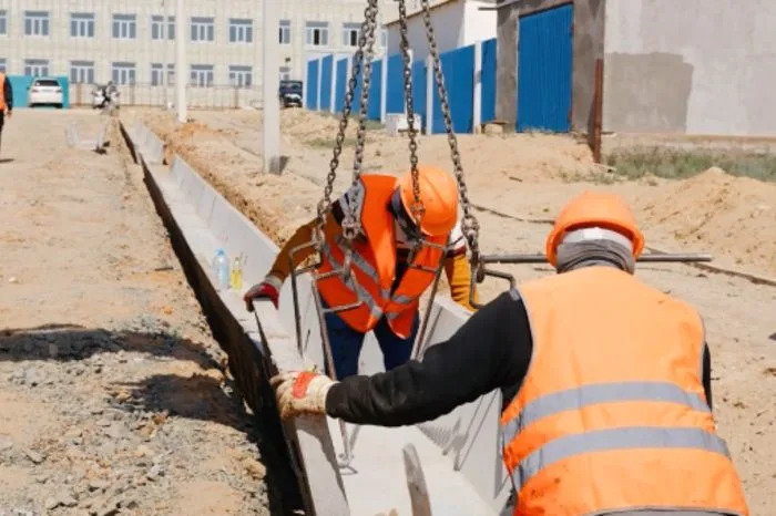 В Индерском районе запланировано масштабное обновление инфраструктуры: будет построено более 31 километра дорог. Этот проект направлен на улучшение транспортной доступности и развитие региона, что, безусловно, положительно скажется на жизни местных жителе Атырау