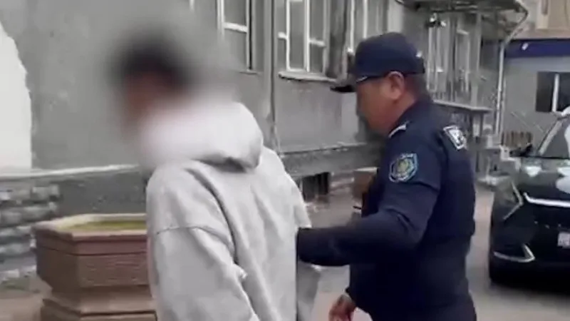 Казахстанский рэпер Кисло-Сладкий задержан после скандала в ночном клубе Атырау