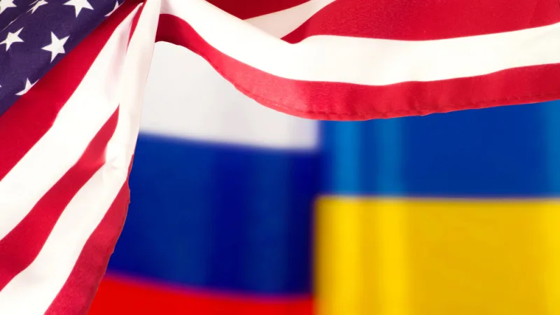 Россия и Украина подтвердили трёхдневное перемирие и обмен пленными, что стало важным шагом к деэскалации конфликта. Президент Украины Владимир Зеленский подтвердил заявление американского лидера Дональда Трампа о данном соглашении, что подчеркивает между Атырау