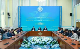 Молодежь Казахстана обсуждает публичную дипломатию