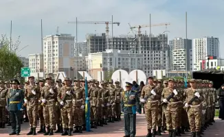 Студенты Астаны приняли военную присягу