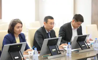 Аким области выслушал проблемы граждан на онлайн-приёме: жильё, помощь многодетным семьям и ремонт дорог в фокусе внимания
