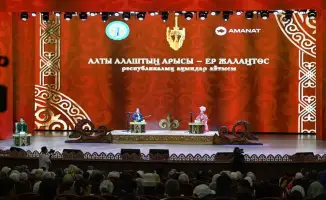 В Кызылорде прошёл республиканский айтыс, отмечающий 450-летие Жалантоса Бахадура, с участием акынов из разных регионов страны.
