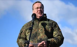 Берлин не в шоке: США убирают 'пятерку' из военной шахматной доски Германии