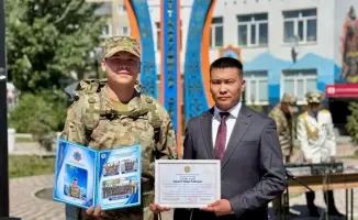 Торжественное мероприятие в части 68303: солдаты срочной службы прощаются с военной службой