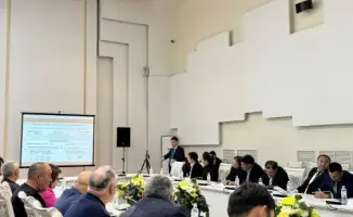 Вице-министр Ермек Кенжеханұлы обсудил с жителями Павлодарской области развитие агропромышленного комплекса