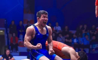 Астана станет столицей Чемпионата мира по борьбе 2026 года, утвержденного Объединенным миром борьбы (UWW), сообщает Tengri Sport.