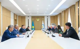Сотрудничество в аграрной геномике: встреча акима области с профессором Вингом