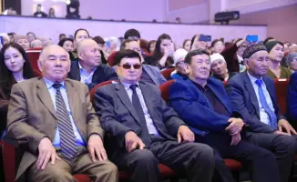 Словесный поединок в честь гения казахской литературы