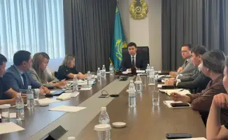 На совещании в АО "Отбасы банк" обсуждаются ключевые вопросы жилищного законодательства и аренды жилья