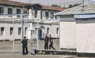 Масштабная амнистия и снятие пенсионных ограничений: новые возможности для граждан Казахстана