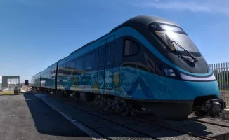 В Астане завершено строительство легкорельсового транспорта (LRT), который готов к запуску. Идея о создании системы LRT обсуждалась на протяжении 20 лет, и теперь жители столицы смогут проехать над пробками. Ожидается, что новый транспортный проект значит