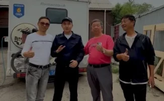 Полицейский из Атырау помог китайским туристам и получил приглашение в Шанхай