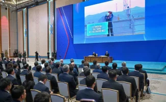 Токаев и Путин презентовали торгово-экономические проекты Казахстана и России в Астане
