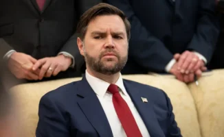 Трамп оставил вице-президенту инструкции на случай своей гибели, сообщает представитель Белого дома Себастьян Горка