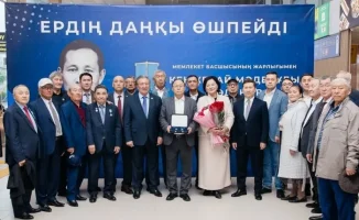 В Атырау засиял свет героизма: встреча с сыном «Халық қаһарманы», чей подвиг стал золотым флагом мужества