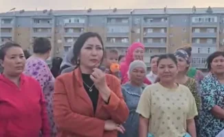 Жители Кульсары требуют пересчитать стоимость квартир после паводка