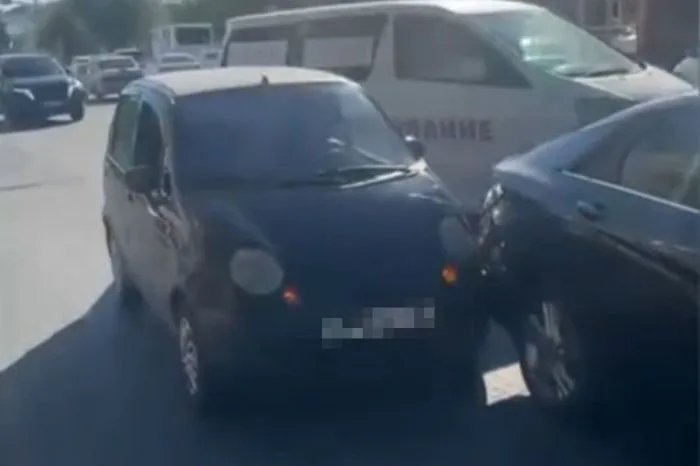Атырау: полиция investigating автоподставу с Daewoo Matiz Атырау