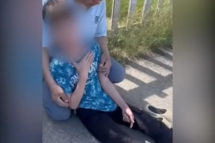 В Атырау ребенок получил травмы из-за упавшего кабеля Атырау