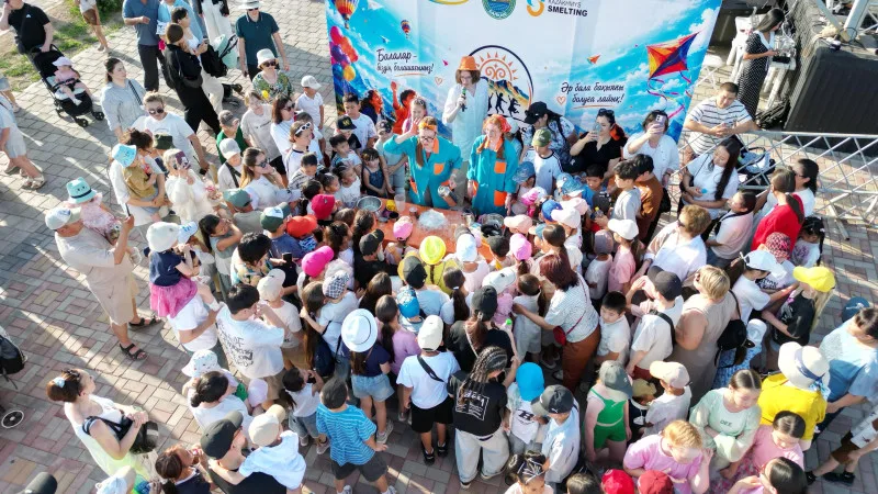Тысячи детей празднуют Международный день защиты детей в Жезказгане, Сатпаеве и Балхаше: яркие мероприятия от 'Казахмыса' собрали более тысячи участников! Атырау