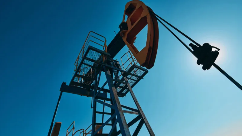 Цены на нефть впервые с начала марта опустились ниже 80 долларов за баррель Атырау