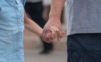 Трагедия в Франции: раскрытие серийного педофила после исчезновения 11-летней девочки