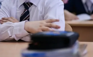 Астана: Родители детей, не принятых в 1-й класс Binom, ищут выход из ситуации