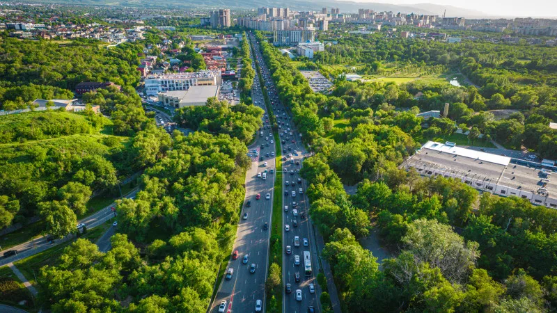 В Алматы обновлены списки домов, подлежащих сносу: аким подписал постановление о принудительном изъятии земель для государственных нужд Атырау