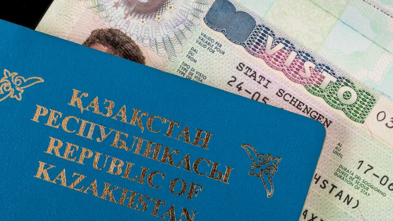 Казахстанцам рекомендуют заранее оформлять визы для поездок в Европу: важность планирования путешествий Атырау