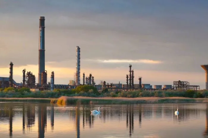 Дочерняя компания КазМунайГаза: Поставка авиатоплива в Молдову Атырау