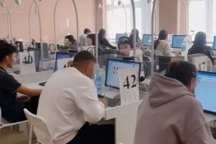 Атырау: более 20 абитуриентов дисквалифицирован за нарушение на ЕНТ Атырау