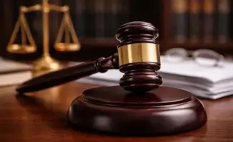 Судебное решение по делу о убийстве учительницы в Атырау: долгий срок для мужа и его влияние на общество