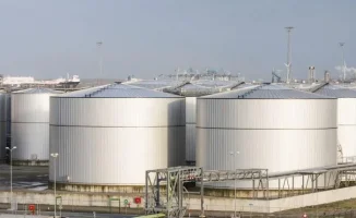 Отказ от строительства нефтехранилища в Атырау: как это повлияет на стабильность поставок и локальную экономику