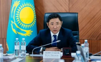 Новый аким Атырауской области зажег факел перемен: первые поручения чиновникам как указания на карте к новым вершинам