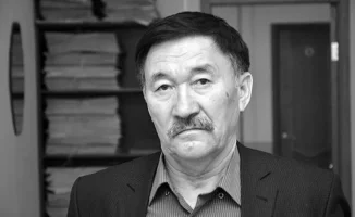 Память Жумабая Доспанова: общество выражает скорбь и уважение к великому казахскому поэту